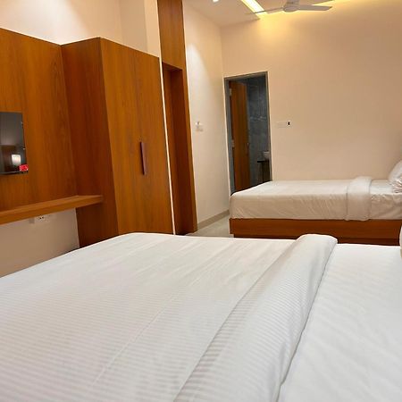 Hotel Neem Heritage Shirdi Exterior foto