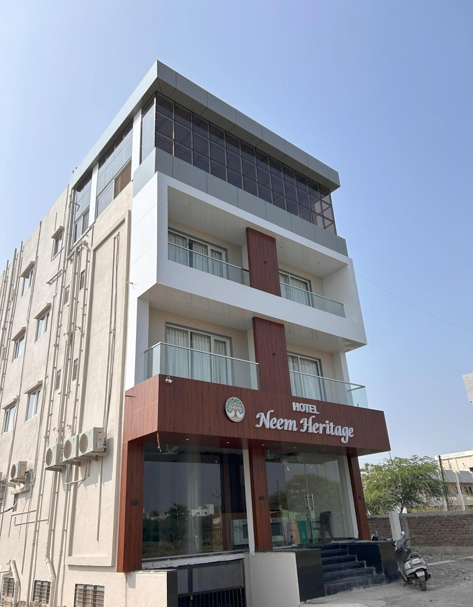 Hotel Neem Heritage Shirdi Exterior foto